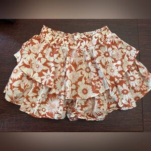 American Eagle women’s size S floral print flowy shorts
